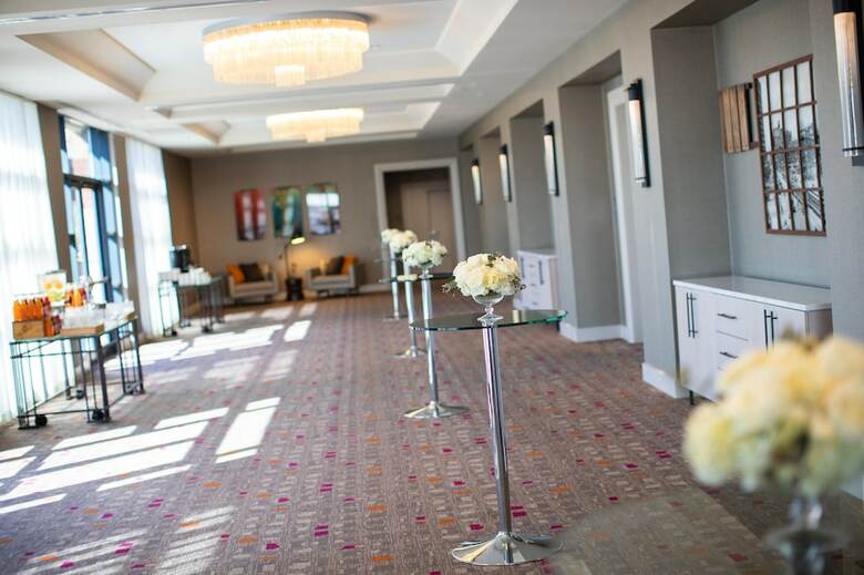 The Baronette Renaissance Detroit-novi Hotel