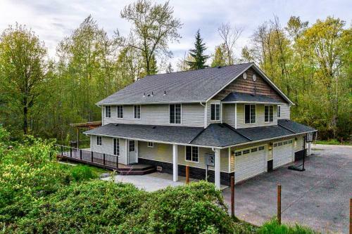Celebration Villa: Wedding, Reunion, B?day, Rv Parking