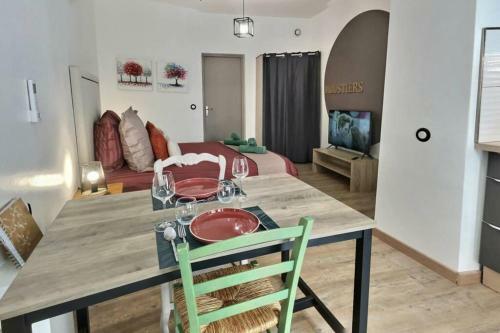 Apartamento Studio Tout Confort, Terrasse, Calme Moustiers #7