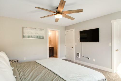 Surf Street Townhome