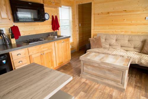 Hotel Westport Inn Cabins