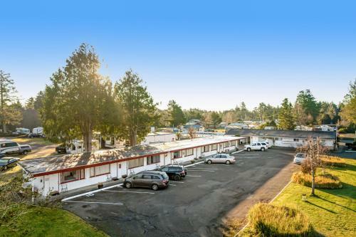Pacific Motel