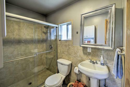 Ideally Located And Pet-friendly Westport Cabin