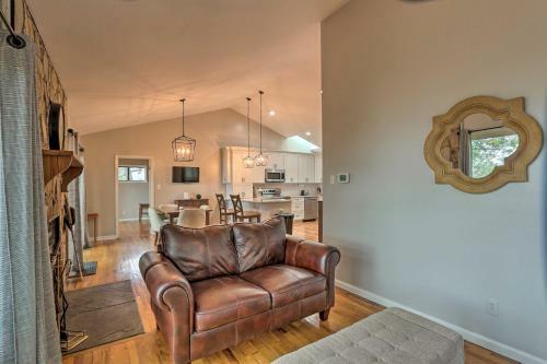 Blue Ridge Acres, Riverfront Home With Deck