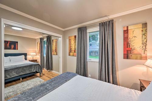 Pet-friendly Seattle Home - 10 Mi To Downtown