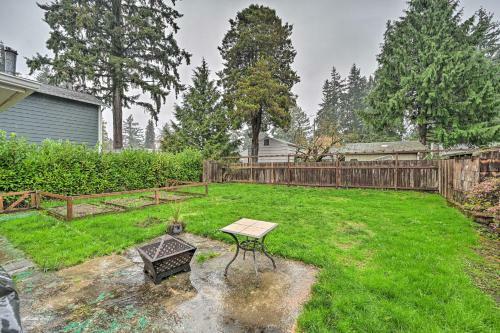 Pet-friendly Seattle Home - 10 Mi To Downtown