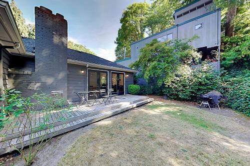 Modern Hideaway