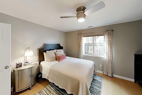 Columbia City Retreat