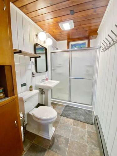 Stonewall Cottage - Close To Dt Baileys Harbor, Modern Amenities