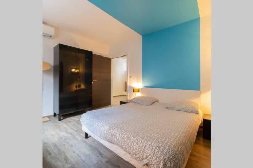 Apartamento Mondrian Blue City