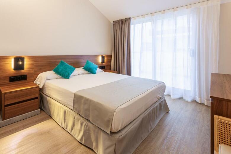 Hotel Dwo Sirius