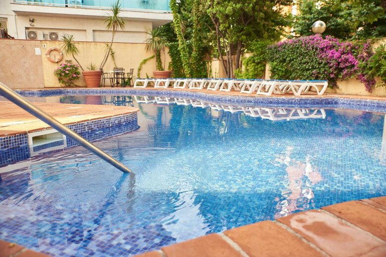 Hotel Dwo Les Palmeres