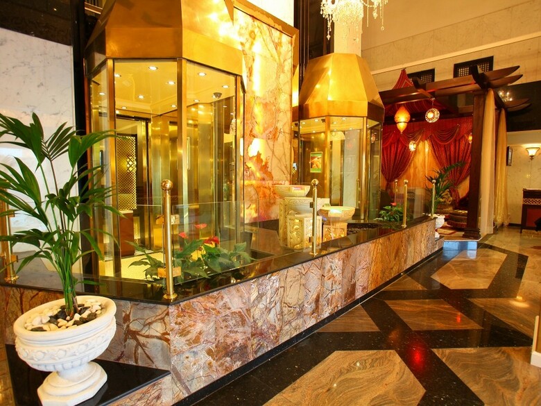 Arabian Courtyard Hotel & Spa