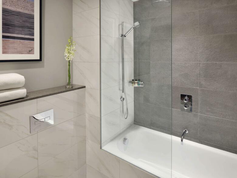 Hotel Moevenpick Bur Dubai