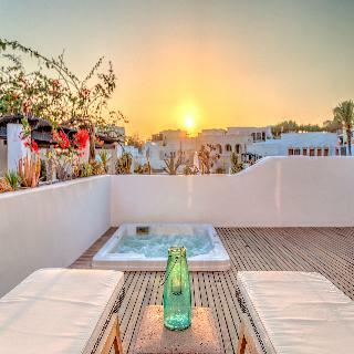Hotel Vedema Resort