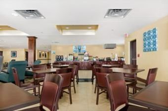 Hotel Wingate By Wyndham Gulfport