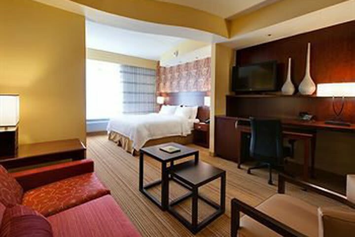 Hotel Courtyard Kansas City At Briarcliff