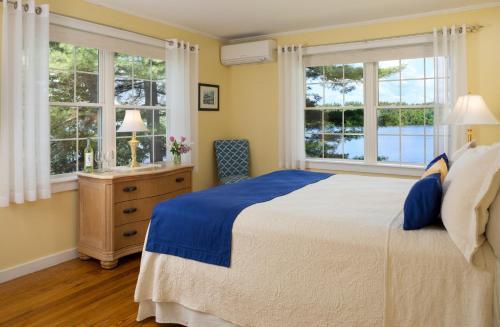 Posada Wolf Cove Inn Maine
