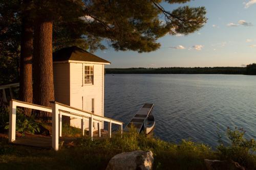 Posada Wolf Cove Inn Maine