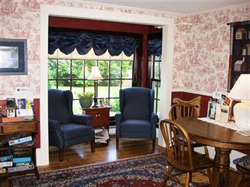 Black Lantern B&B