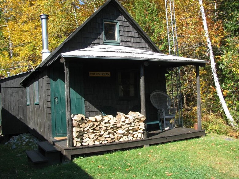 Bulldog Camps & Lodge
