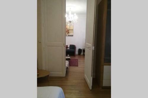 Apartamento Le Campus Victoria I - Train Station & Isabey St - 70m2