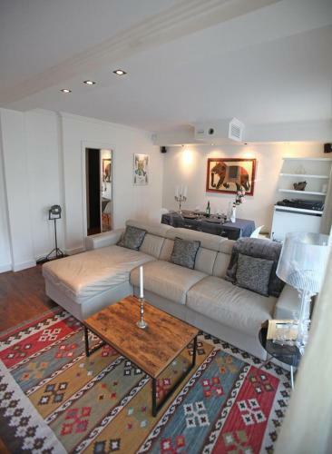 George Apartment In Neuilly
