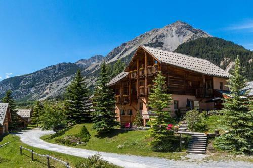 Hotel Le Chalet D'en H�