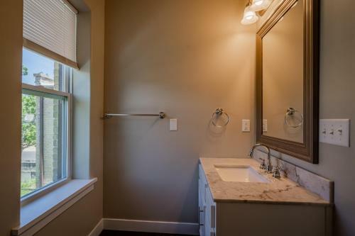 Corporate Housing Newly Remodeled