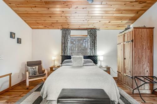 Luxe Lodge & Cabins