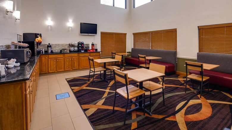 Hotel Best Western Rayne Inn