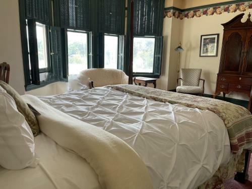The Fig & The Pheasant Hotel