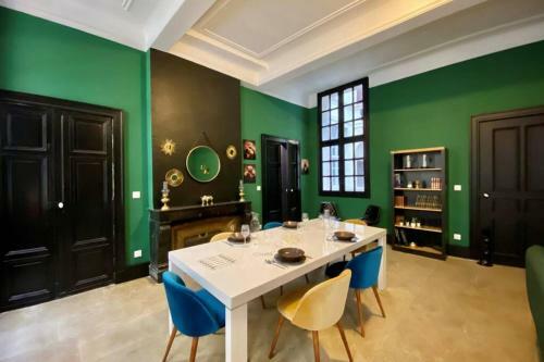 Apartamento Splendide 3 Pi�ces H�tel Particulier Centre/ar�nes
