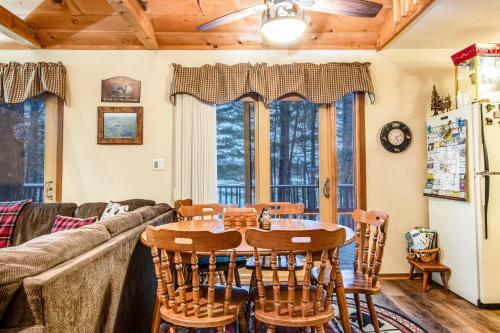 Looney Bin Cabin