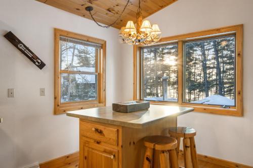 Cabin On The Loop