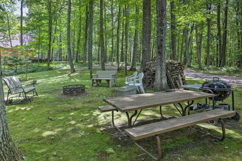 House On 10 Acres Overlooking Chippewa River!