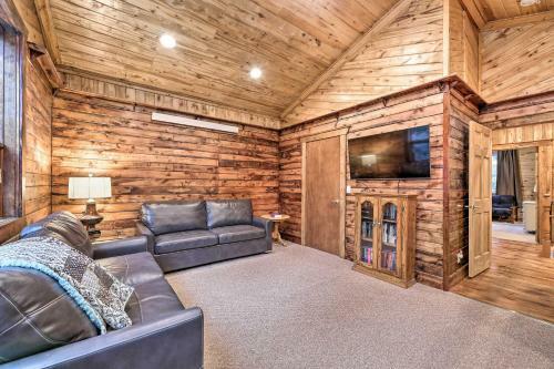 Alpine Home With Grill Less Than 2 Mi To Greys River!