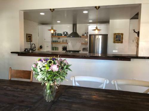 Hostal Lander Millhouse