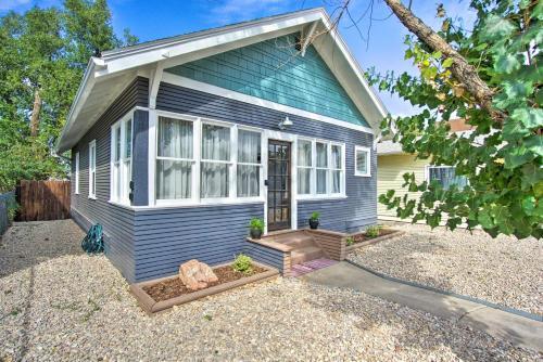 Bright Laramie Home With Backyard And Fire Pit