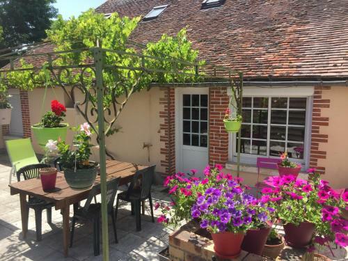 Chantilly Table Hote Et Petit D�jeuner Possible