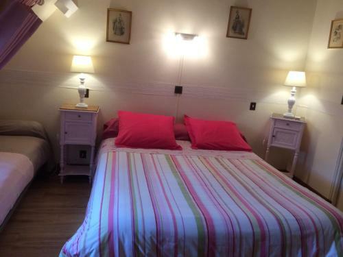 Hostal La Noisetiere