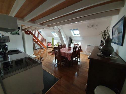 Apartamento Welcome-to-burgundy