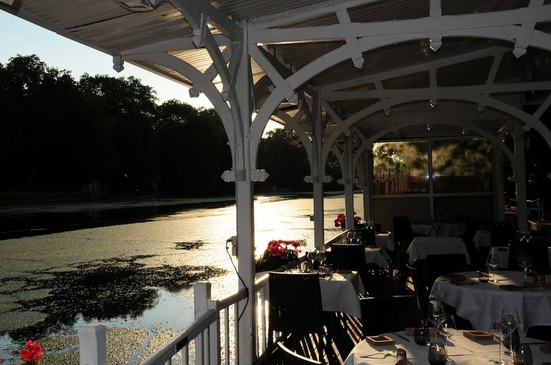 Hotel Pavillon Bleu