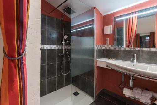 Hostal Le Mas Des Colombes