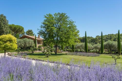 Bed & Breakfast Domaine Les Roullets