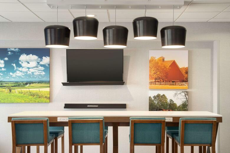 Hotel Hampton Inn St. Louis-columbia