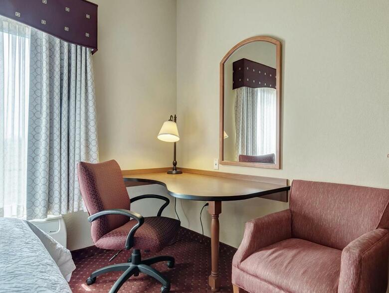 Hotel Hampton Inn St. Louis-columbia