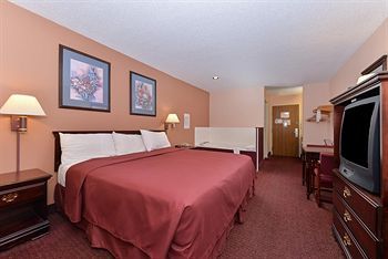 Hotel America's Best Value Inn Chenoa