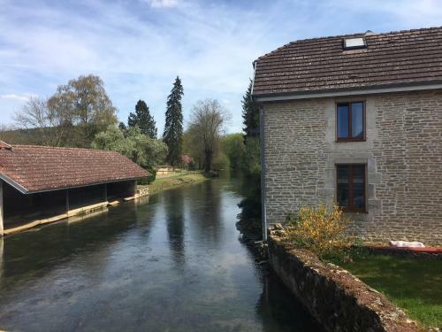 Bed & Breakfast Au Bord de La Dhuy