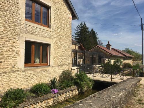 Bed & Breakfast Au Bord de La Dhuy